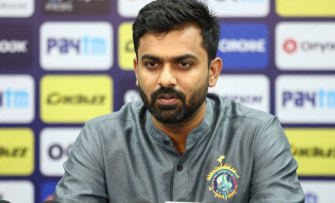 The Feed Came Back Empty: Chennai's Scorebook Still Keeps Cricket's Real Time The Feed Came Back Empty: Chennai's Scorebook Still Keeps Cricket's Real Time