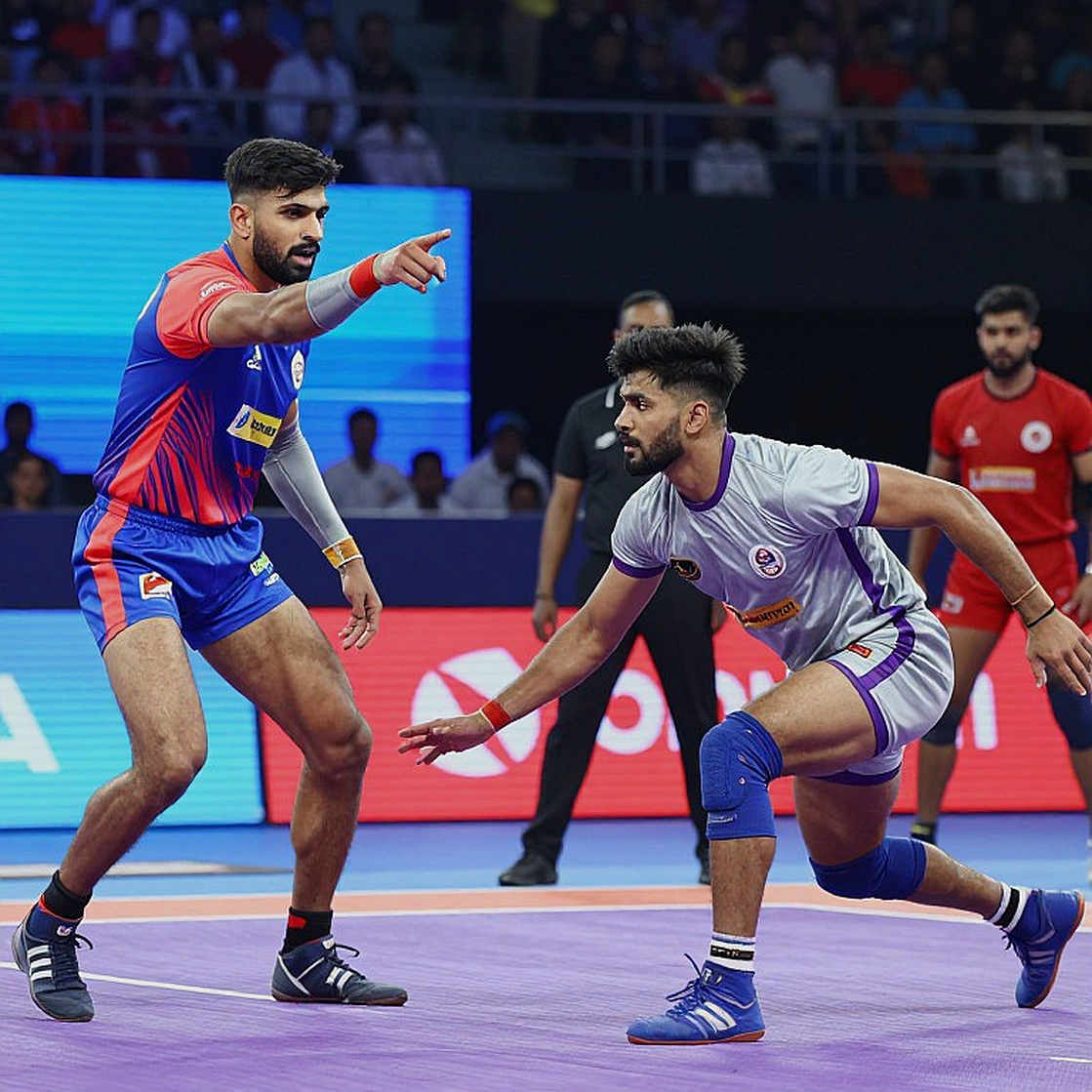 No Injury Shows Up in a Day-1 Table: Thirteen Teams in Ahmedabad, Five Scorelines, and One Missing Medical Record