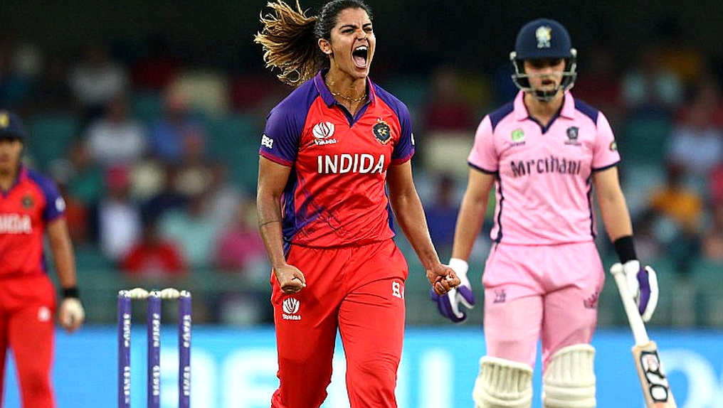 जो मैच खेले गए पर दर्ज नहीं हुए: भारतीय महिला घरेलू क्रिकेट का सबसे बड़ा संकट स्कोरशीट में है